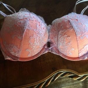 Victoria secret 32DD push up Bra